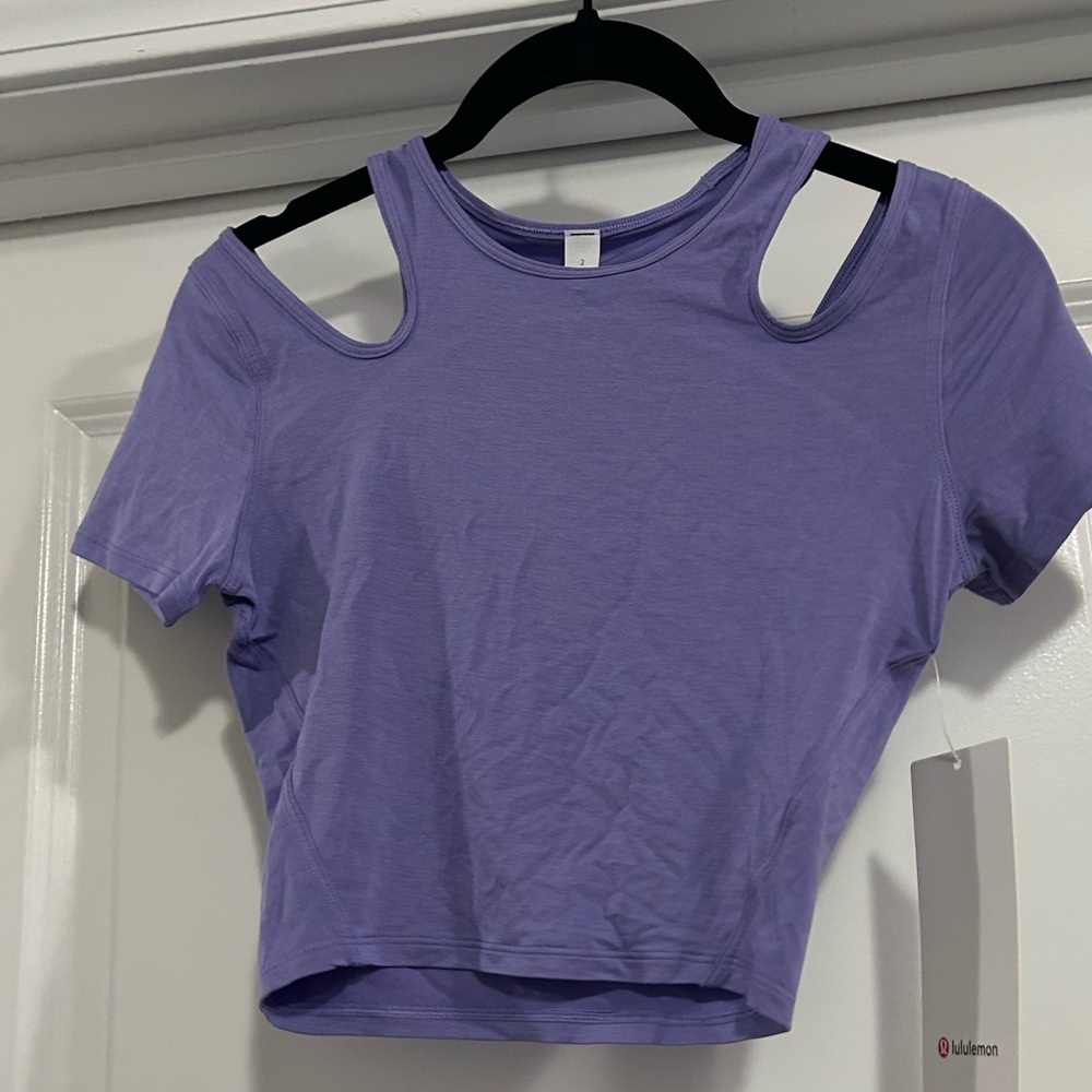 Lululemon Athletica Purple Cut-Out Short‎ Sleeve Tee